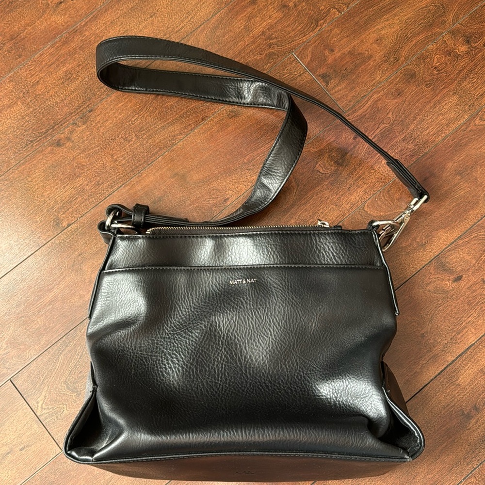 Matt & Nat Purse